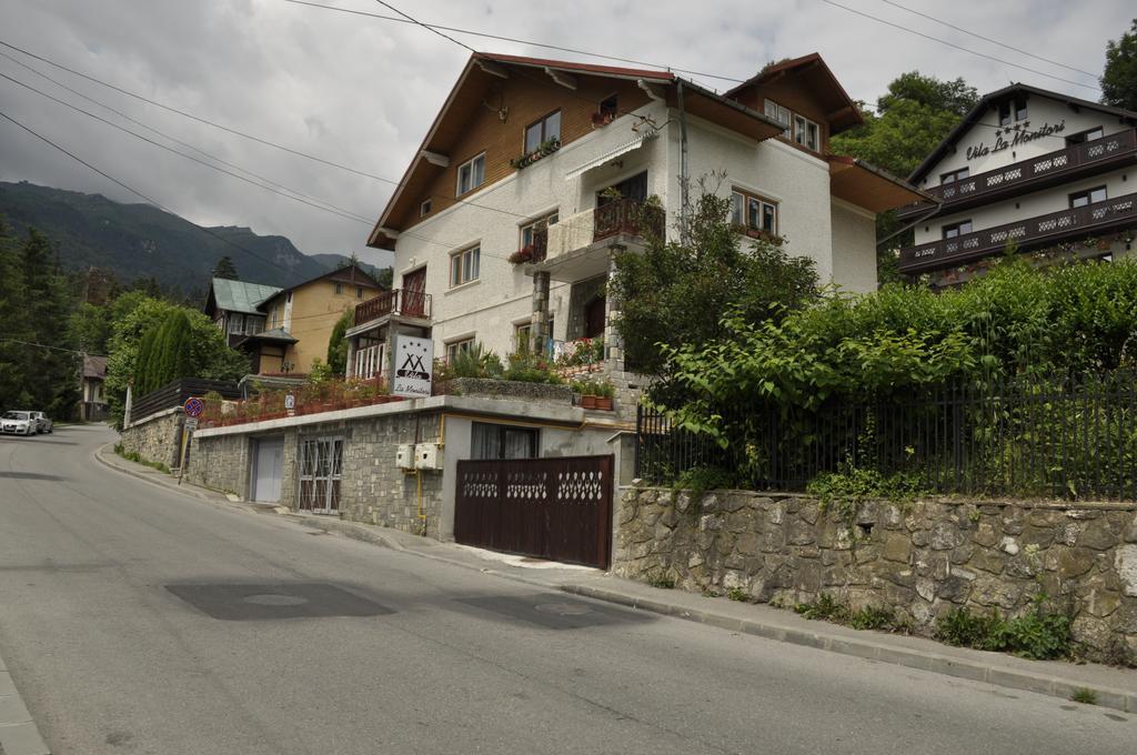 La Monitori Hotell Sinaia Rum bild