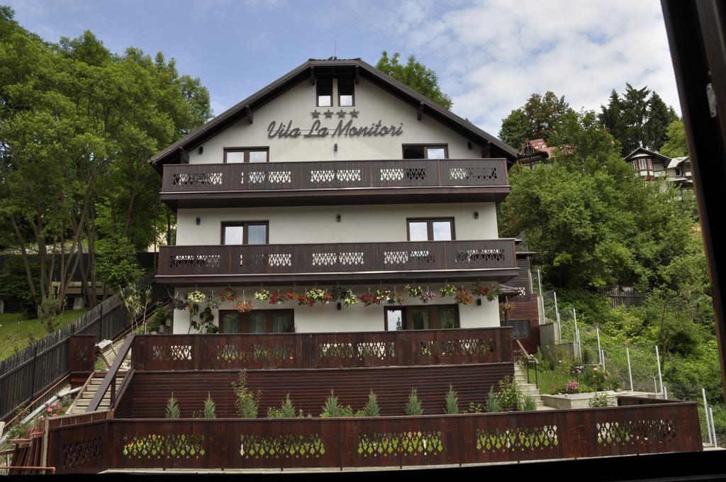 La Monitori Hotell Sinaia Rum bild