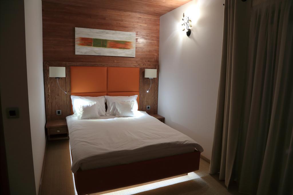 La Monitori Hotell Sinaia Rum bild